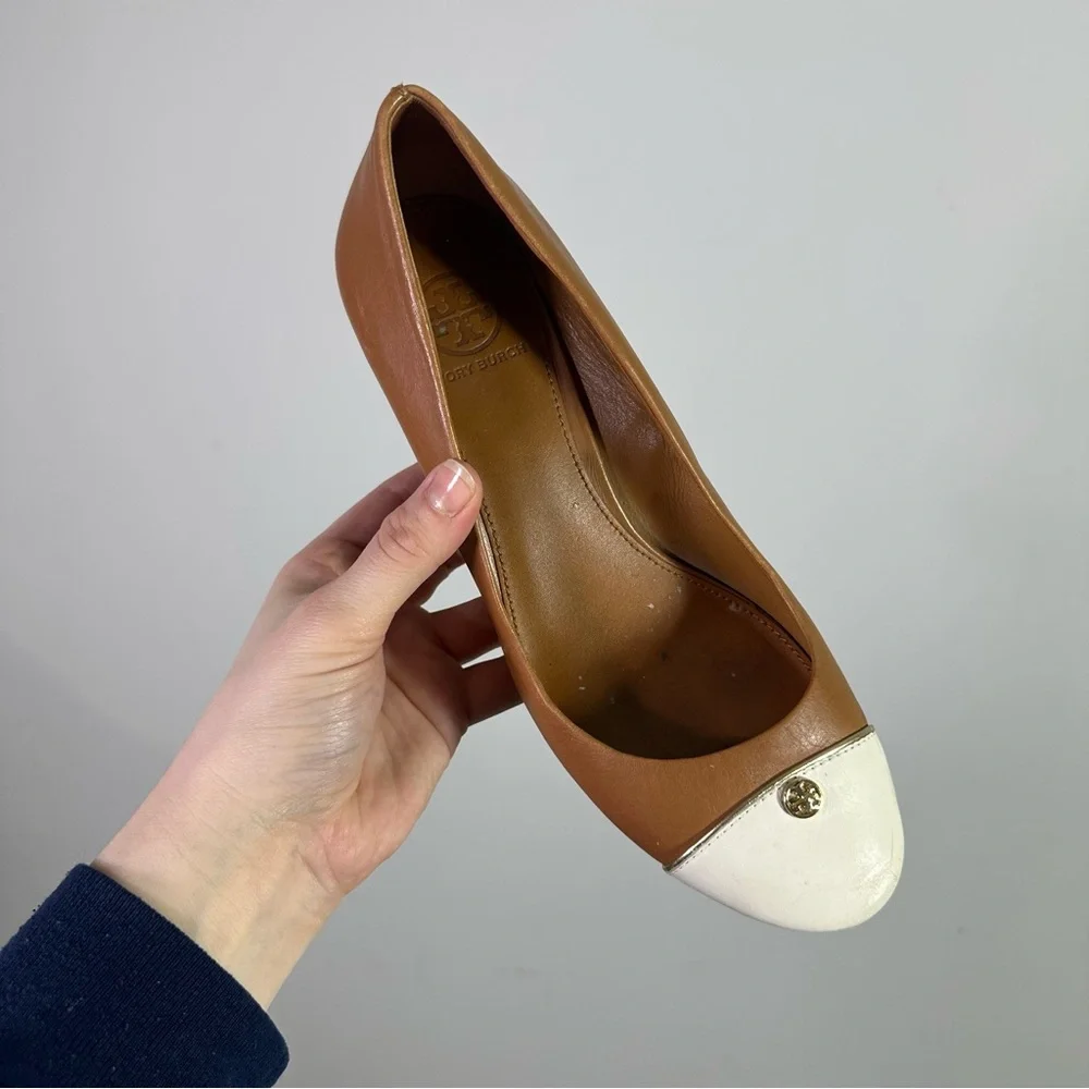Tory Burch Brown White Leather Round Toe Stacked Wooden Wedge Heels